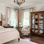 20 Luxurious Bedrooms With Armoire Setups